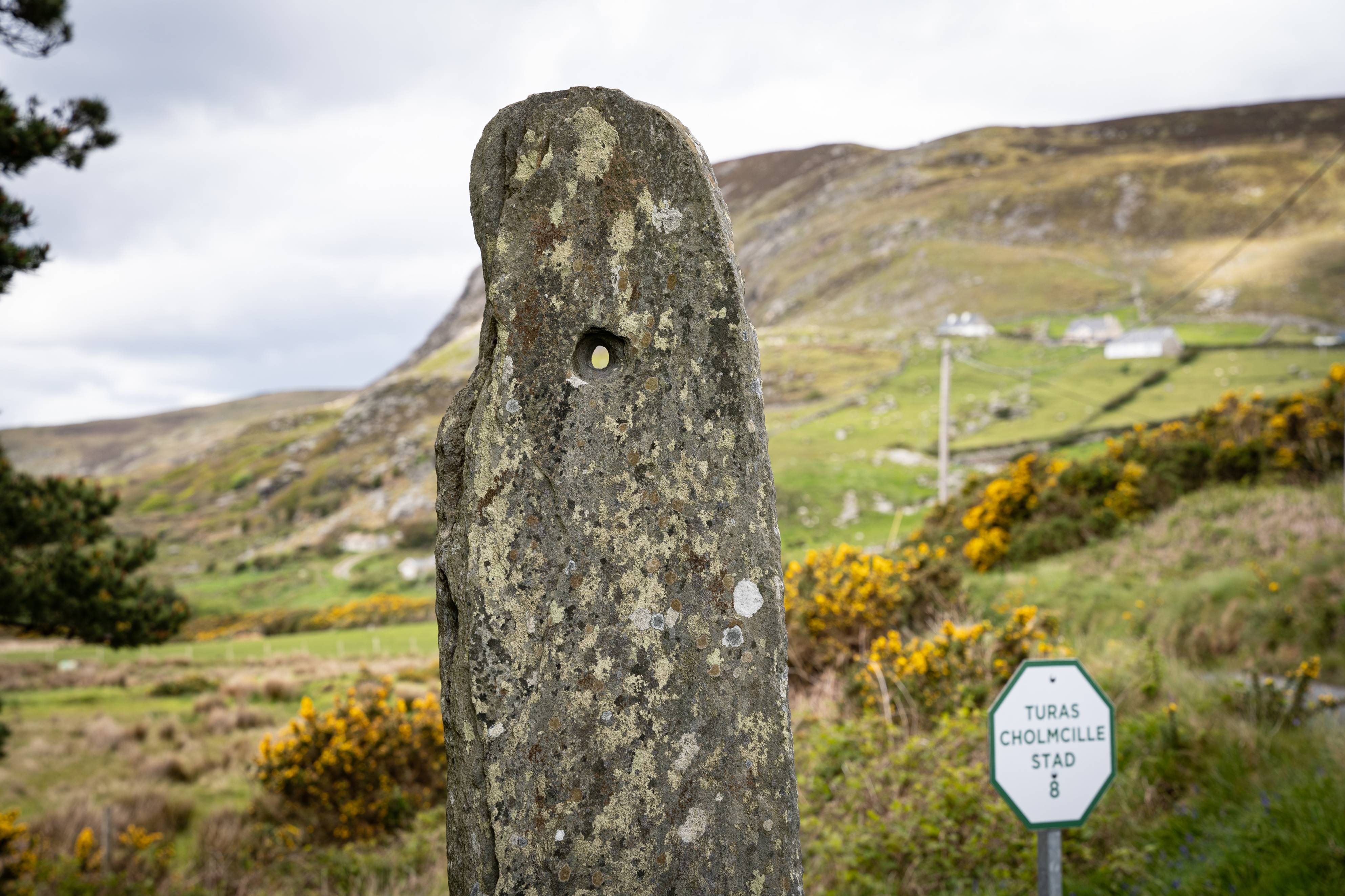 Cloch an Aonaigh, Turas Cholm Cille