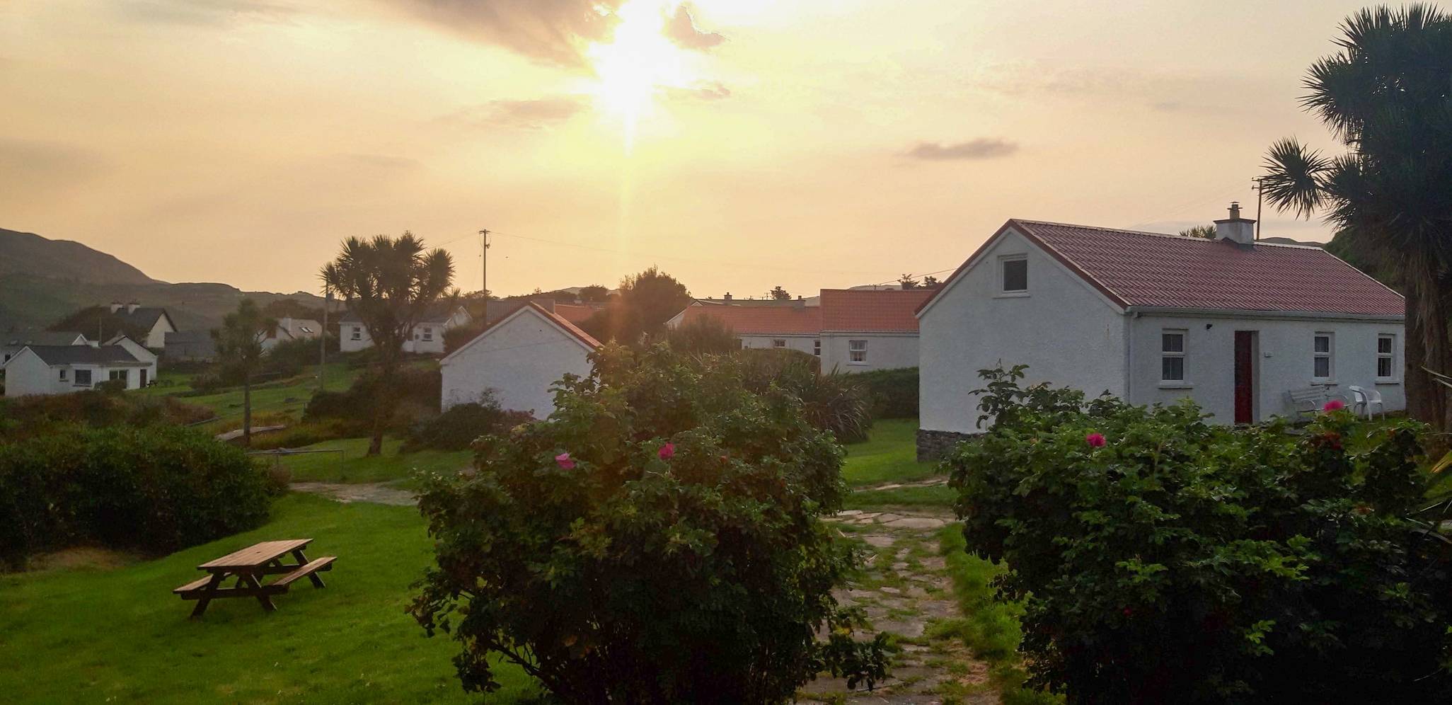 Tithe Saoire, Gleann Cholm Cille